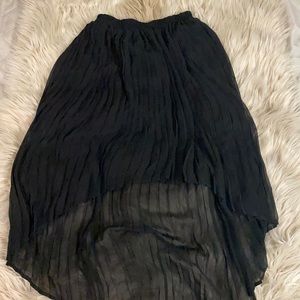 Lush Hi-low blk skirt